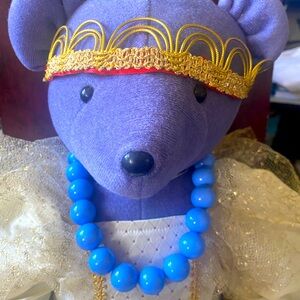 Stylish Robins egg blue lucite/plastic Choker- 3/4" Dia. X 7"